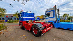 20251019-Tom-Holding-00535